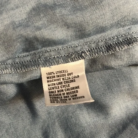 Crown & Ivy Denim Blouse - Picture 7 of 7